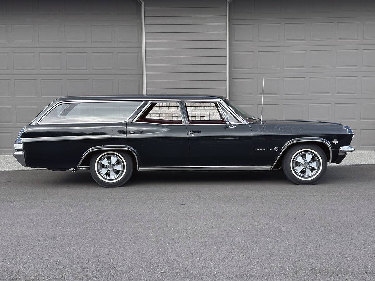 Chevrolet-impala-409-station-wagon-1965-black-9