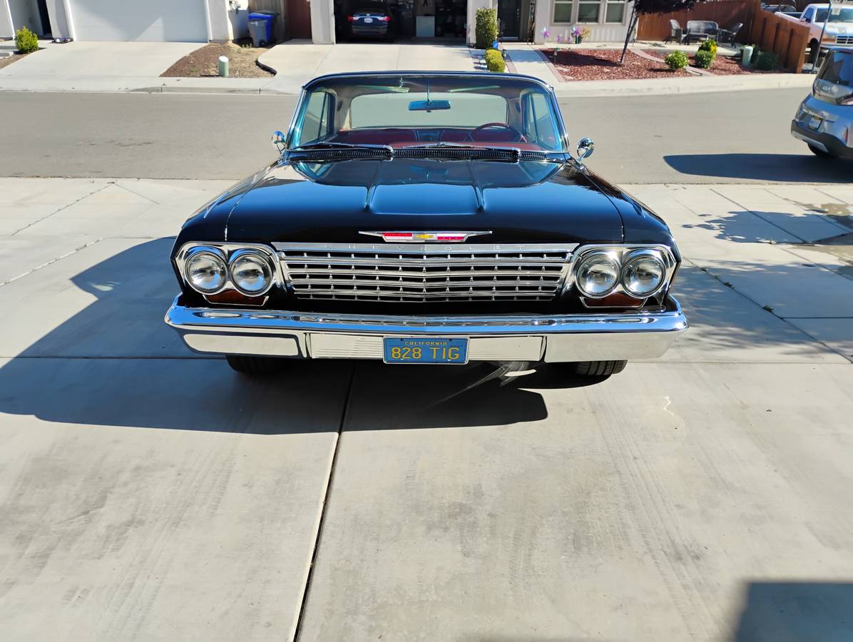 Chevrolet-impala-ss-1962-black-1