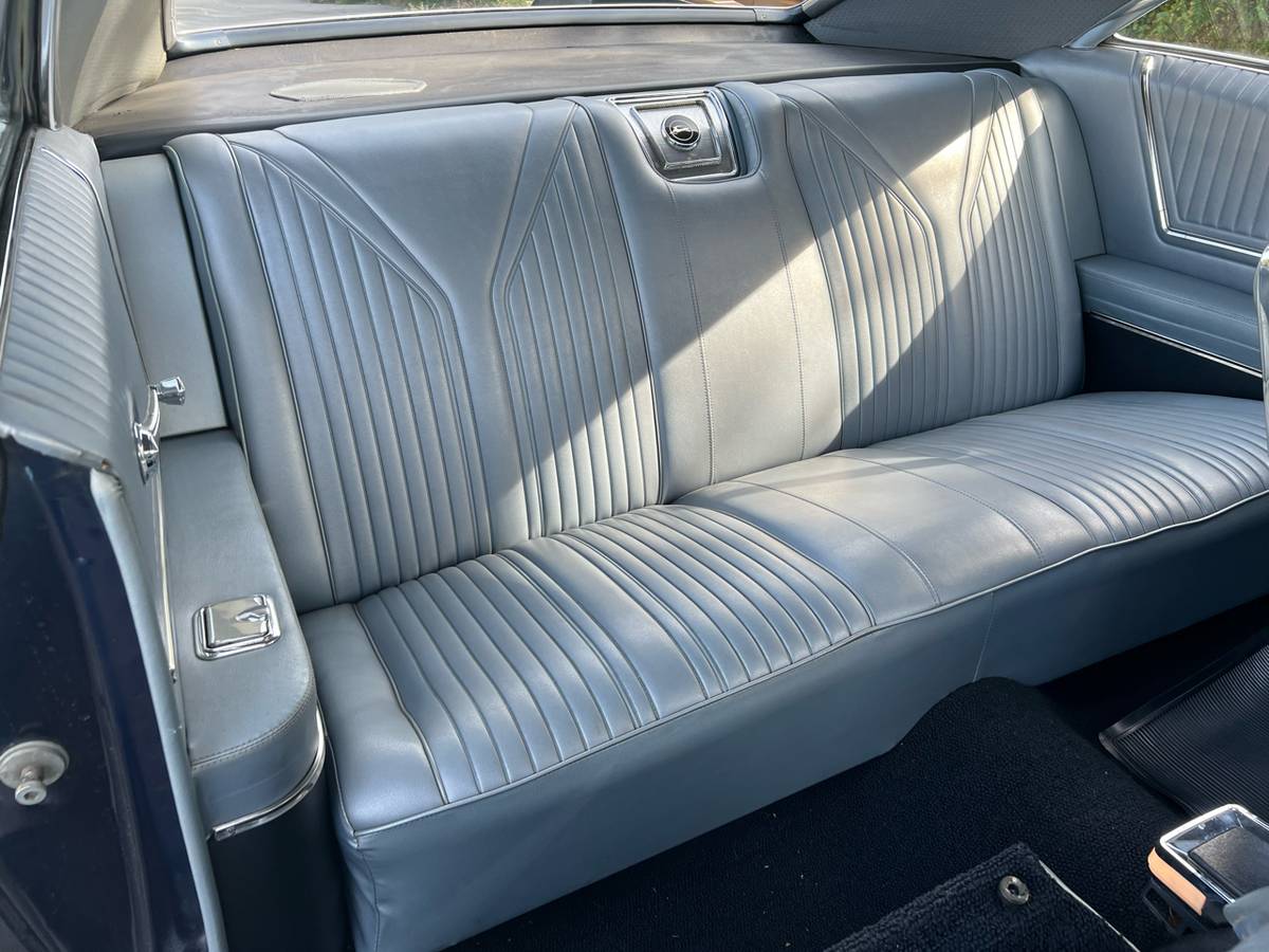 Chevrolet-impala-ss-1965-blue-22