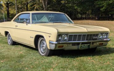 Chevrolet-impala-ss-1966-yellow