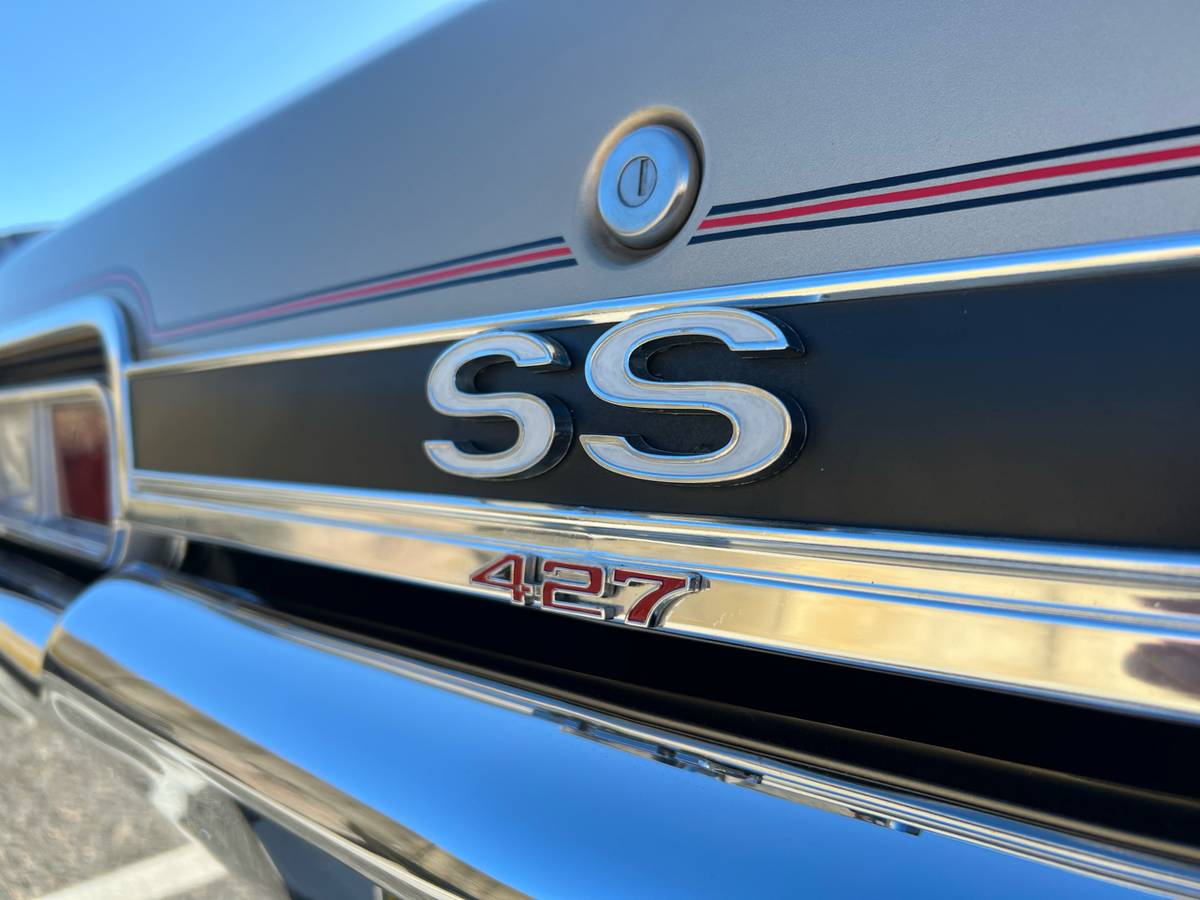 Chevrolet-impala-ss-1967-custom-2