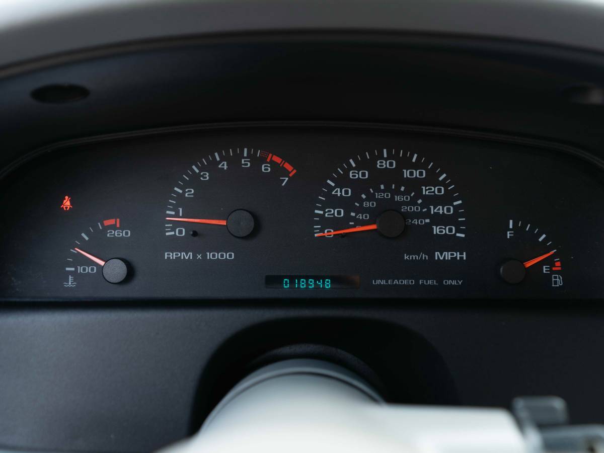 Chevrolet-impala-ss-1996-black-18
