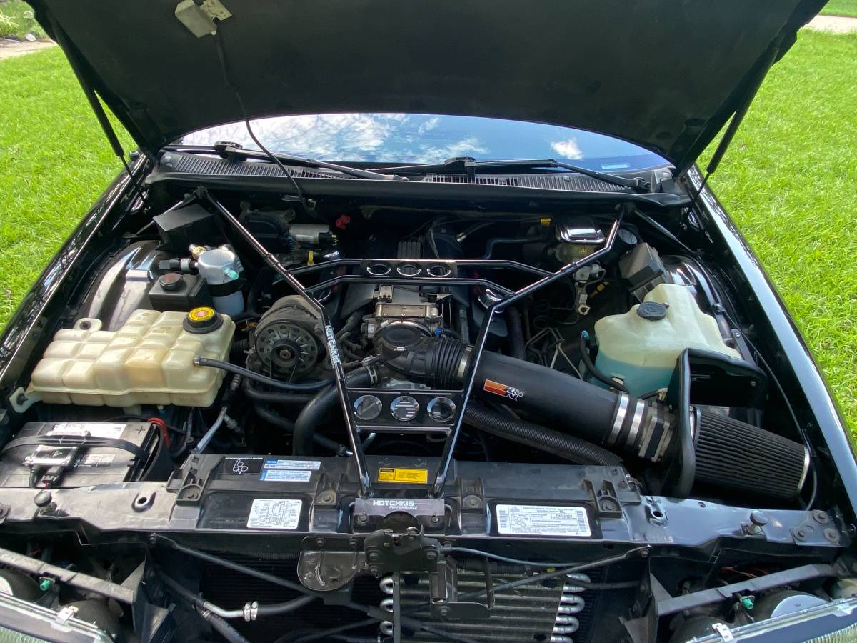 Chevrolet-impala-ss-1996-black-18