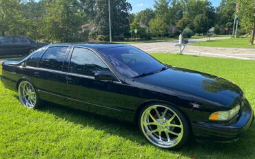 Chevrolet-impala-ss-1996-black-4