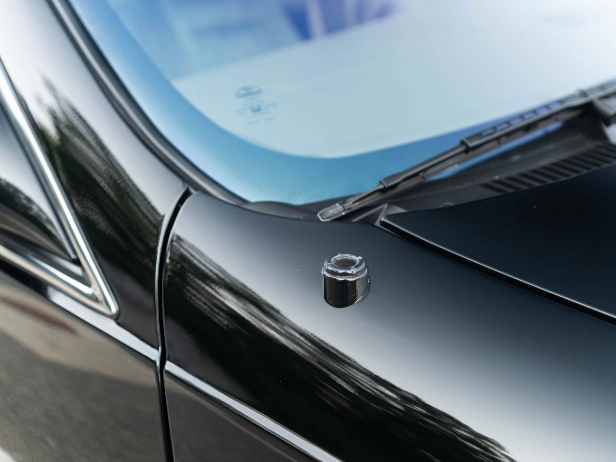 Chevrolet-impala-ss-1996-black-7