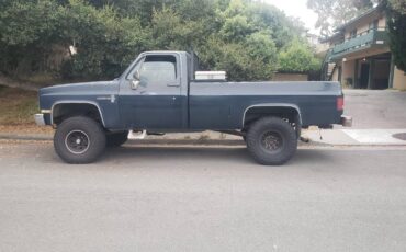 Chevrolet-k-10-1986-blue-2