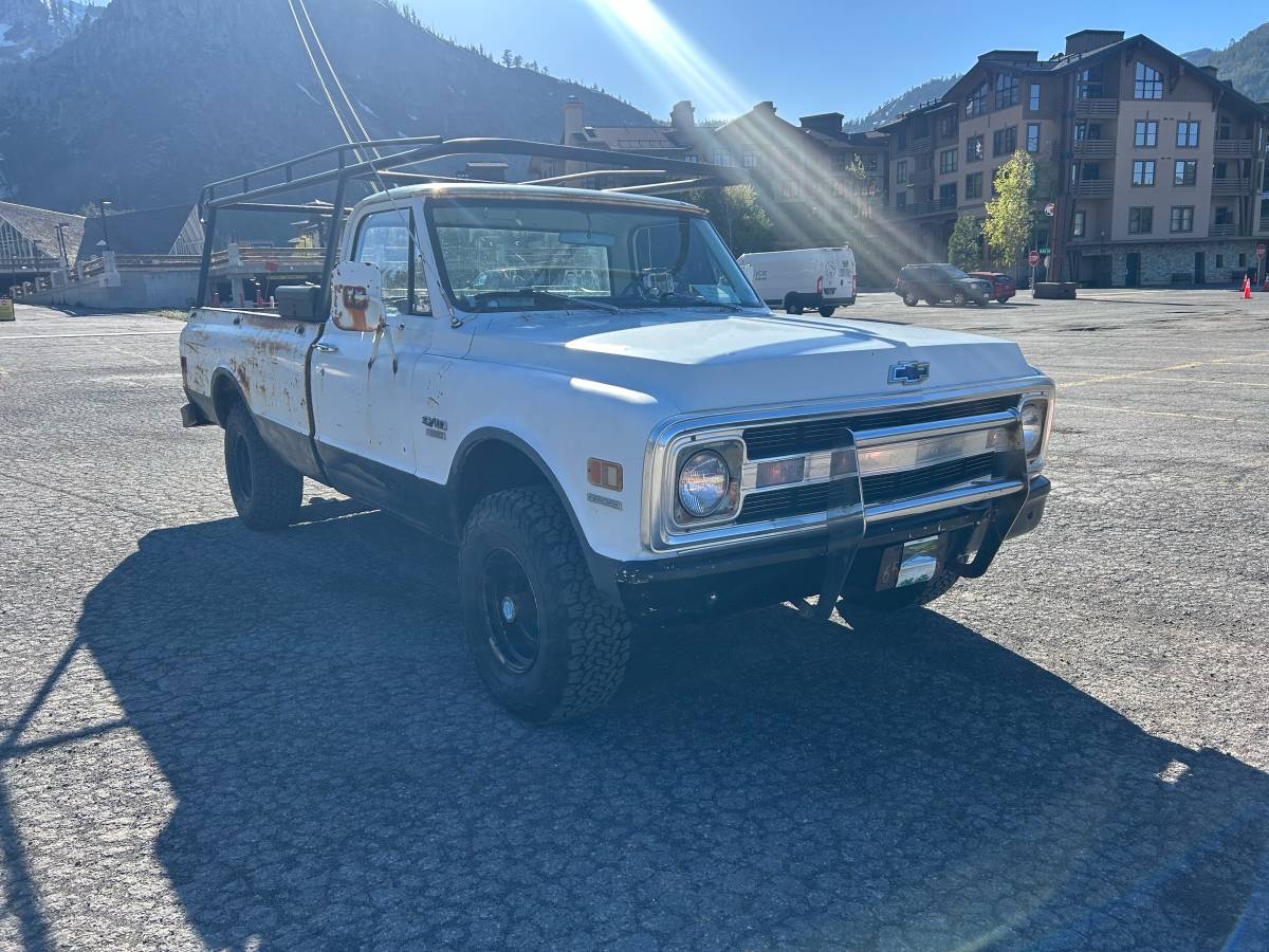 Chevrolet-k-10-4x4-1970-white-1