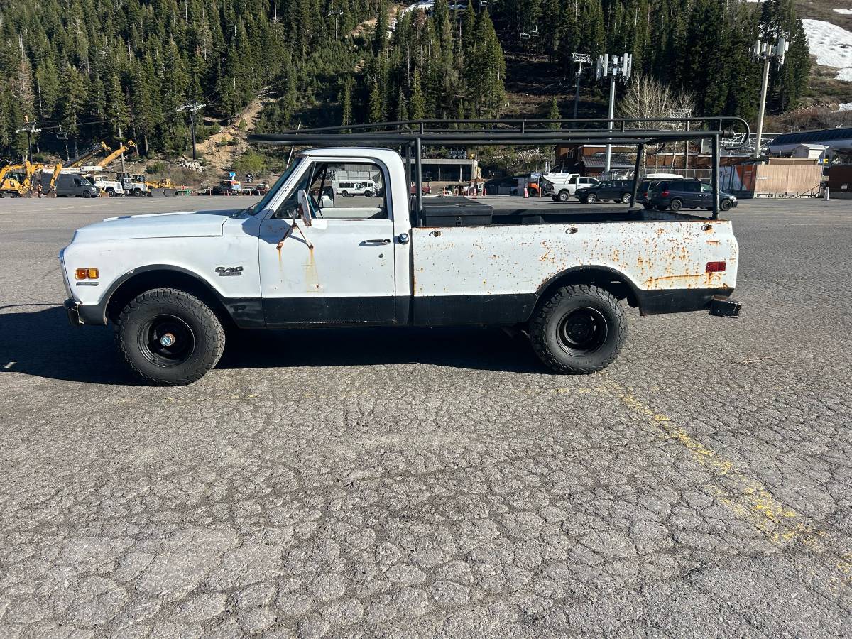 Chevrolet-k-10-4x4-1970-white-4