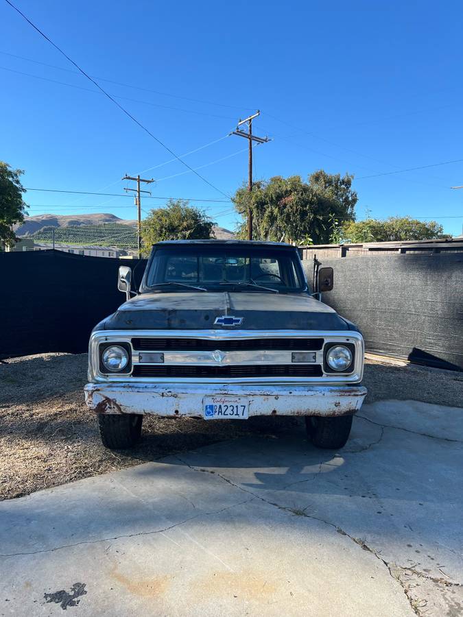 Chevrolet-k10-1970-grey-2