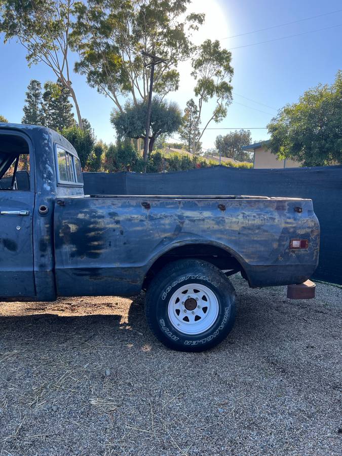 Chevrolet-k10-1970-grey-3