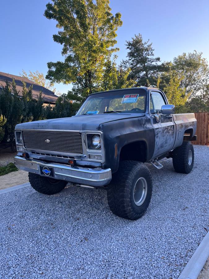 Chevrolet-k10-1978-black