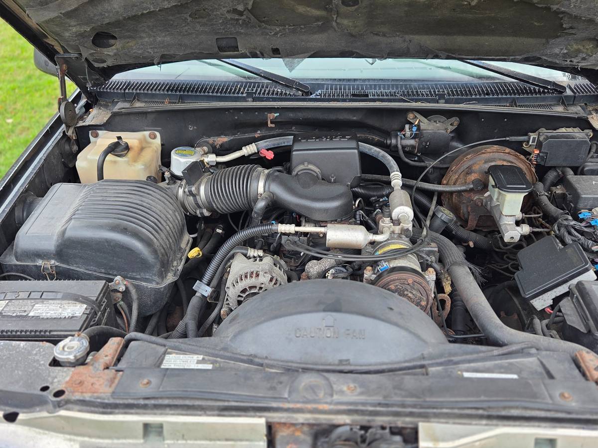 Chevrolet-k1500-4x4-extended-cab-1996-black-22