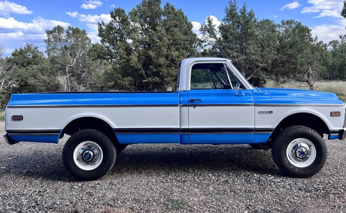 Chevrolet-k20-1972-black-1