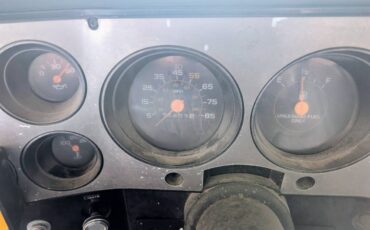 Chevrolet-k20-1986-4