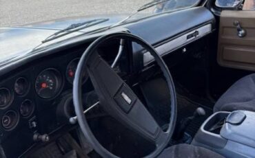 Chevrolet-k5-blazer-1974-black-3