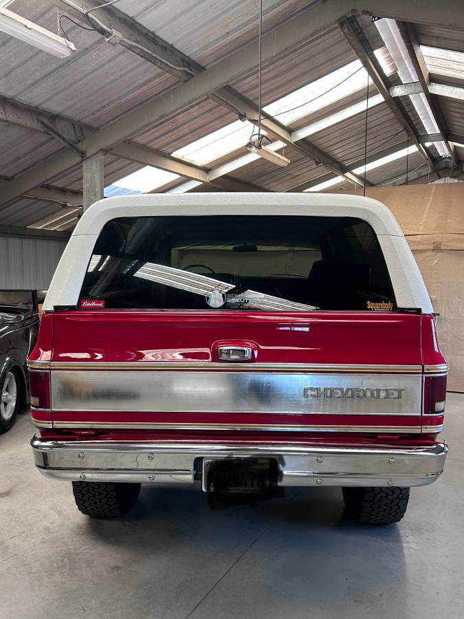 Chevrolet-k5-blazer-1977-red-11