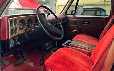 Chevrolet-k5-blazer-1977-red-4