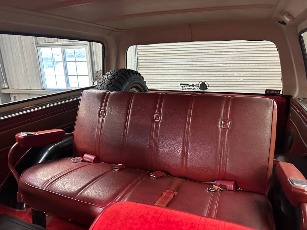 Chevrolet-k5-blazer-1977-red-5