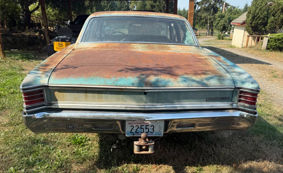 Chevrolet-malibu-1967-blue-25