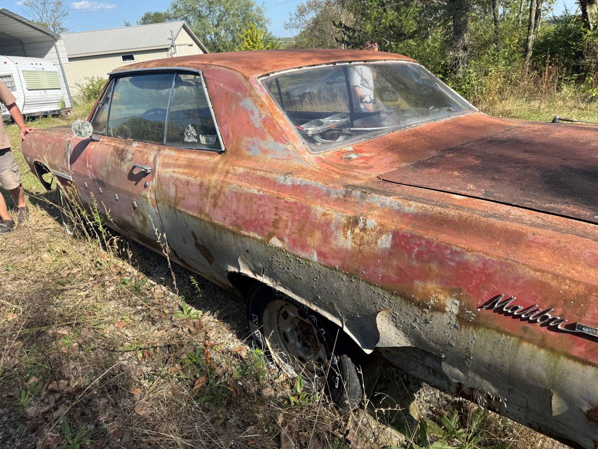 Chevrolet-malibu-2-door-hardtop-1965-blue-2