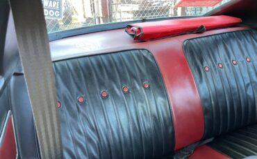 Chevrolet-malibu-classic-1976-black-3