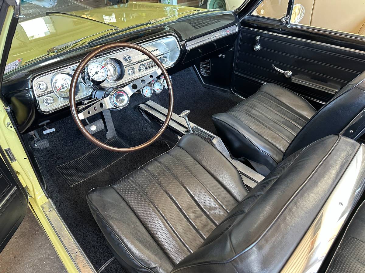 Chevrolet-malibu-ss-convertible-1965-12
