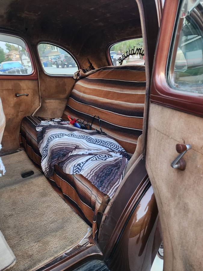 Chevrolet-master-1938-brown-9