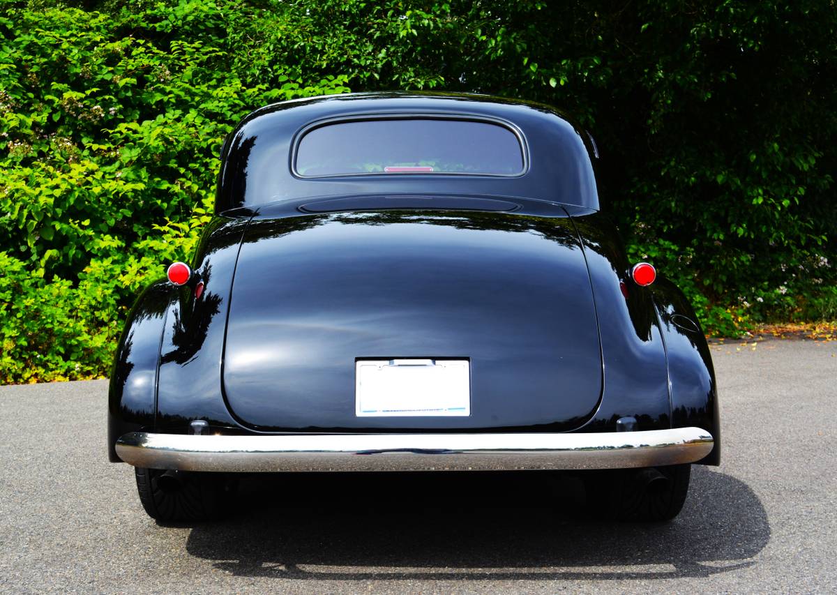 Chevrolet-master-85-1939-black-9