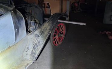 Chevrolet-model-490-touring-car-1917-black-14