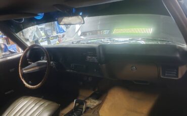 Chevrolet-monte-carlo-1972-custom-3