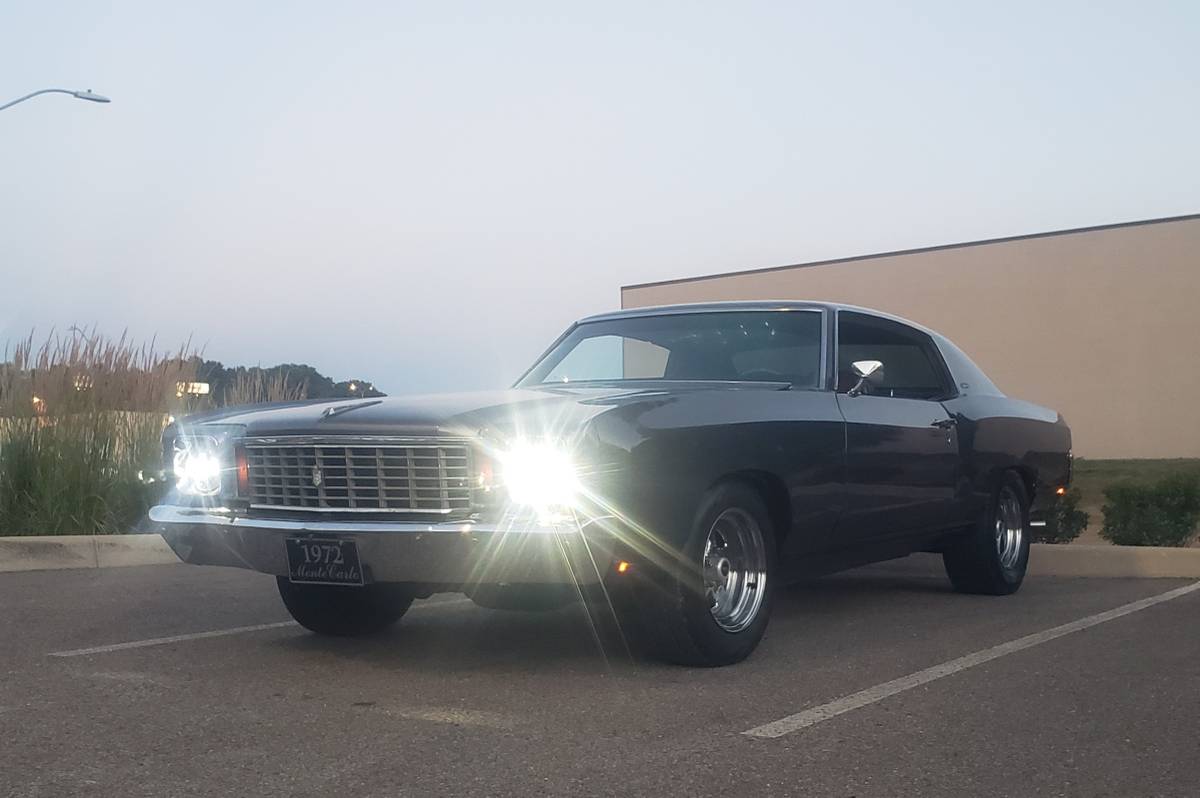 Chevrolet-monte-carlo-1972-custom