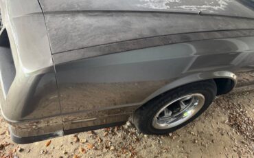 Chevrolet-monte-carlo-ss-1985-6