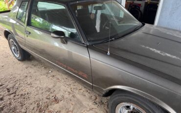 Chevrolet-monte-carlo-ss-1985
