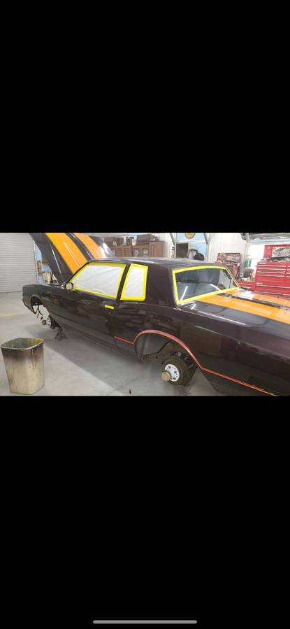 Chevrolet-monte-carlo-ss-1985-black-2