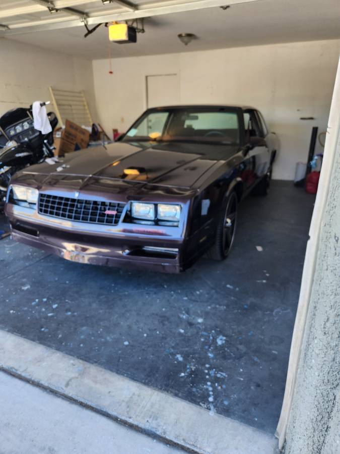 Chevrolet-monte-carlo-ss-1985-custom-1