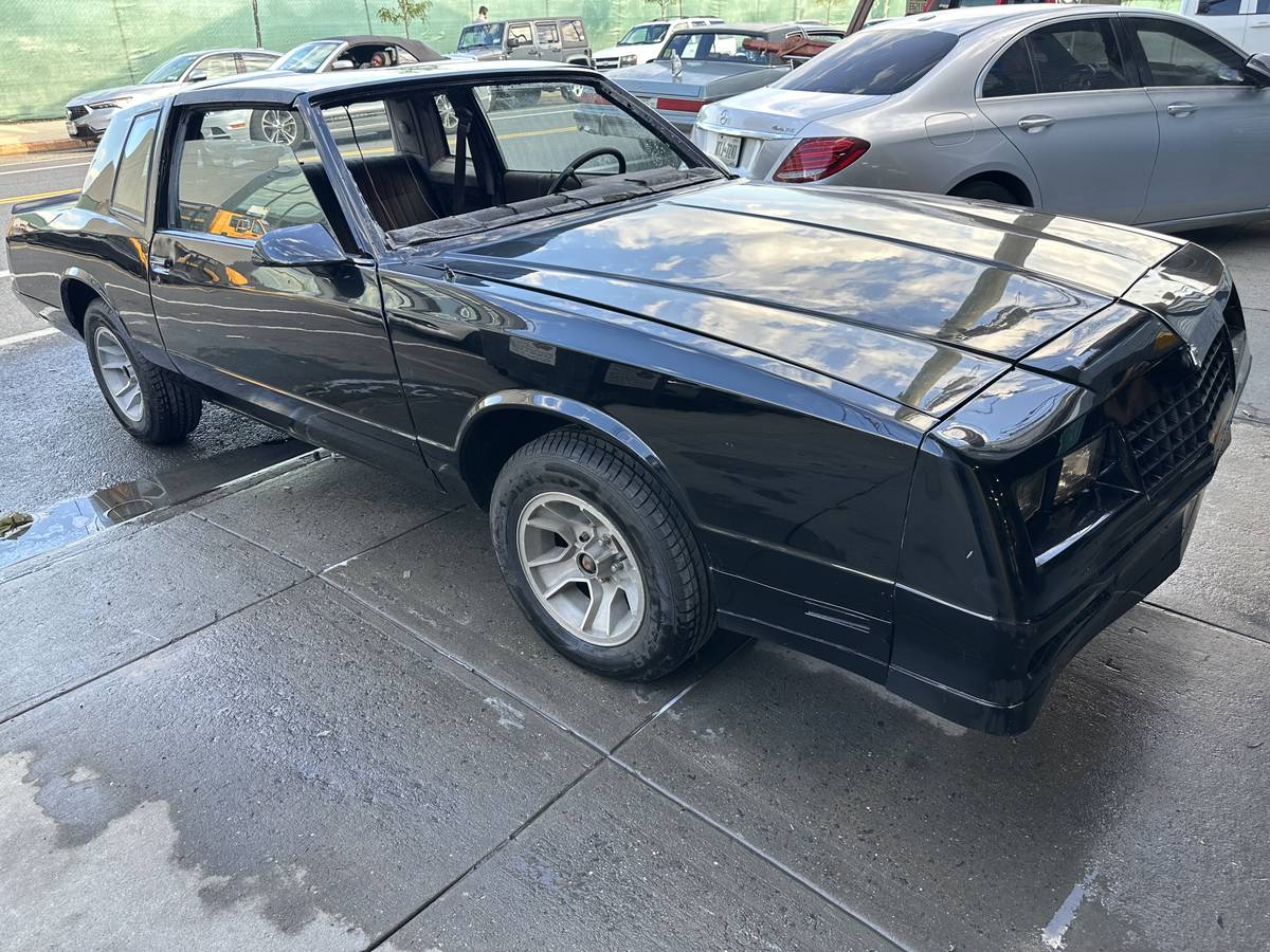 Chevrolet-monte-carlo-ss-1987-black-1