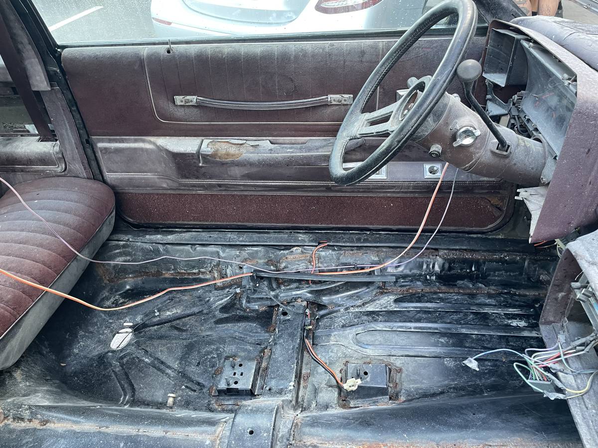 Chevrolet-monte-carlo-ss-1987-black-11