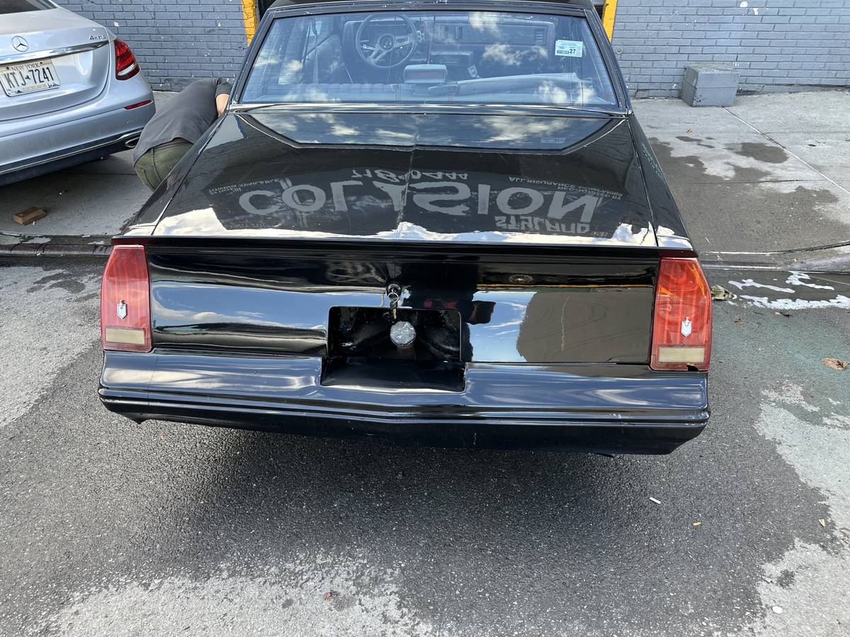 Chevrolet-monte-carlo-ss-1987-black-4