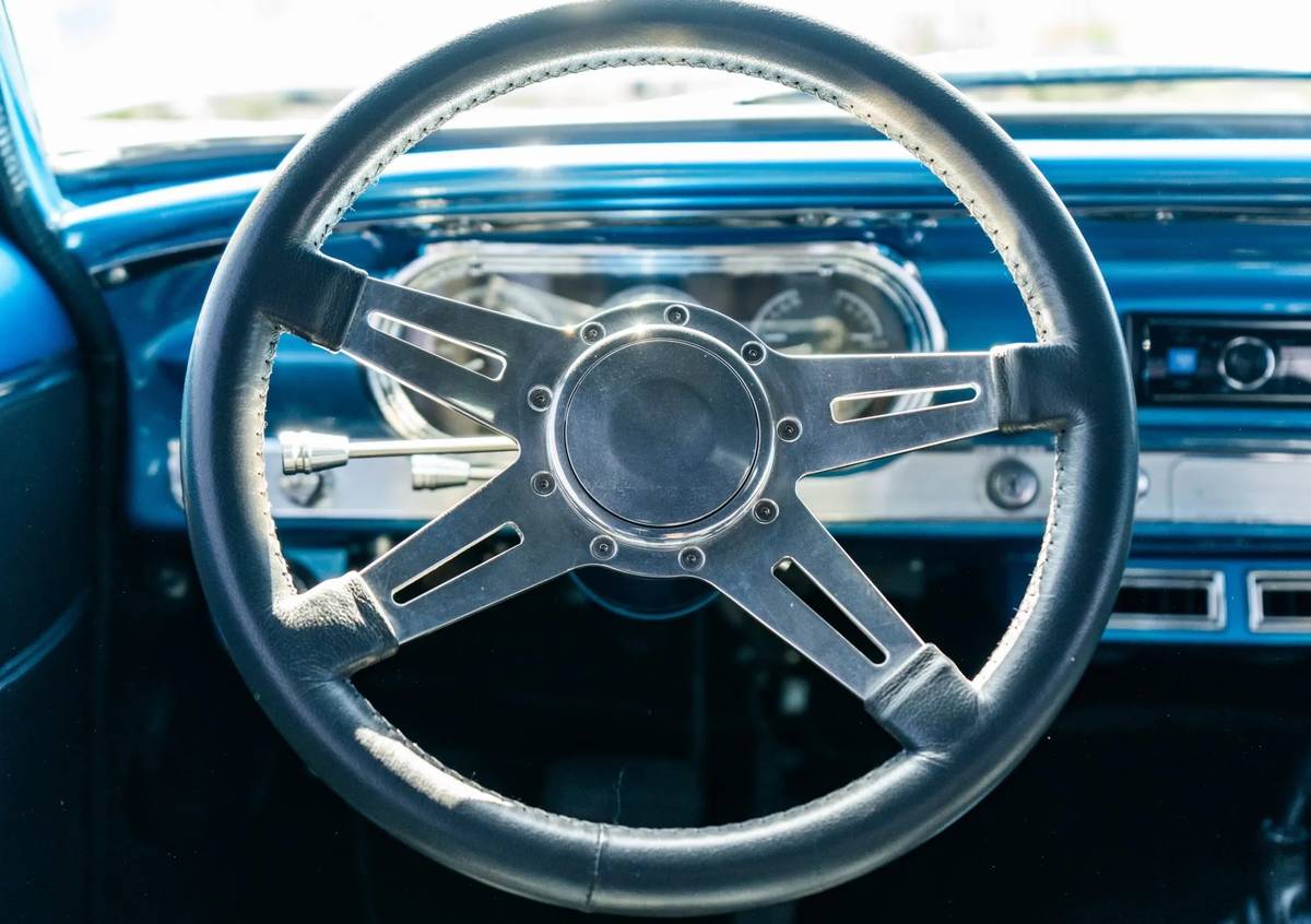 Chevrolet-nova-1965-black-3