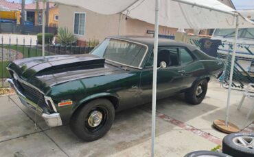 Chevrolet-nova-1972-green-5