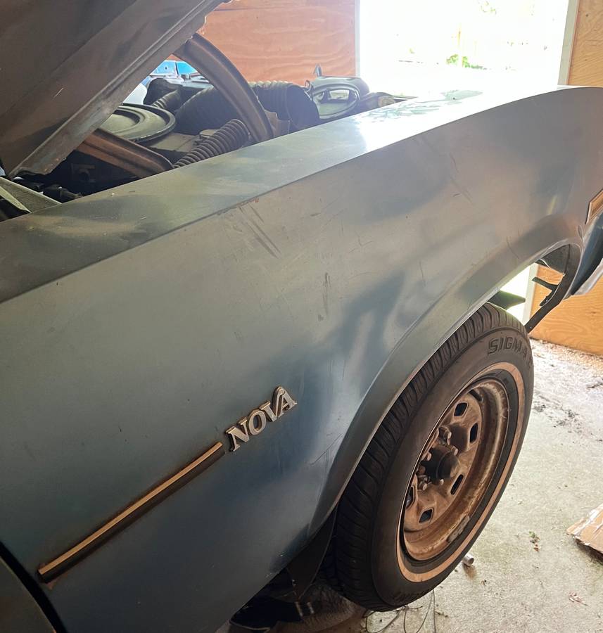 Chevrolet-nova-1975-blue-10