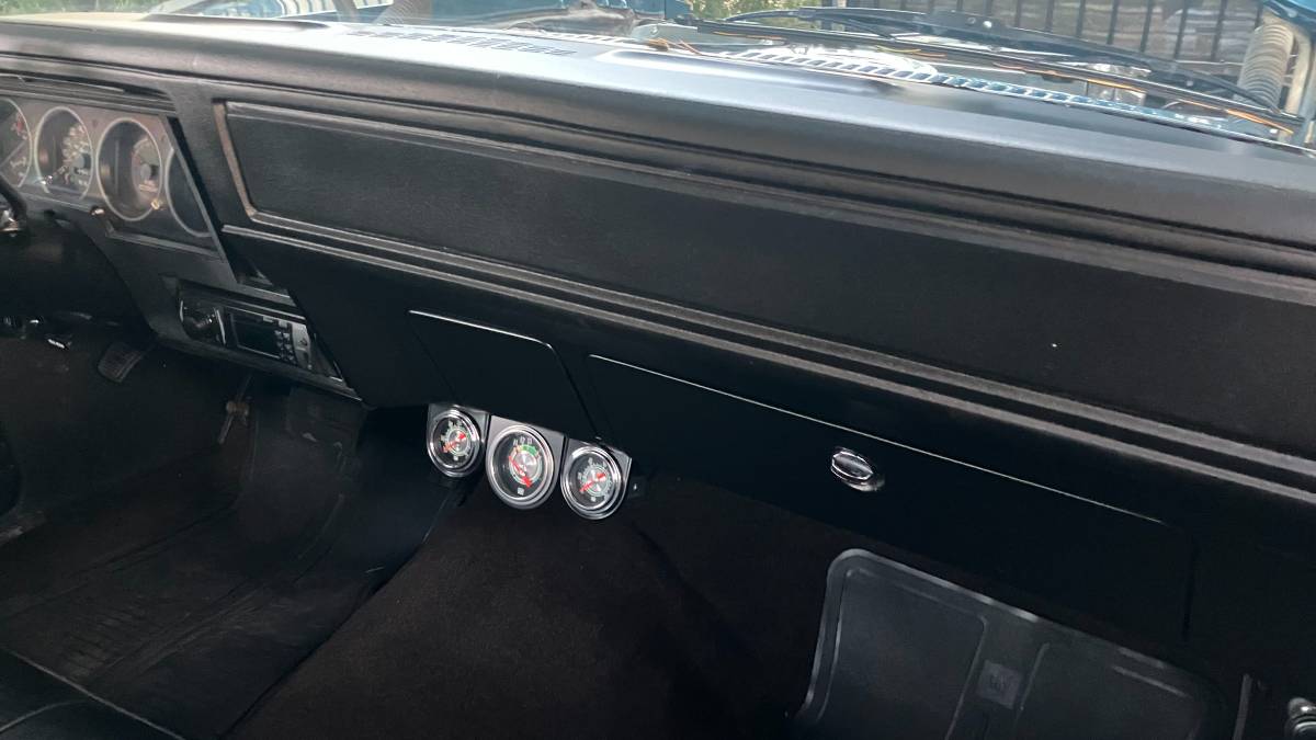 Chevrolet-nova-1978-blue-10