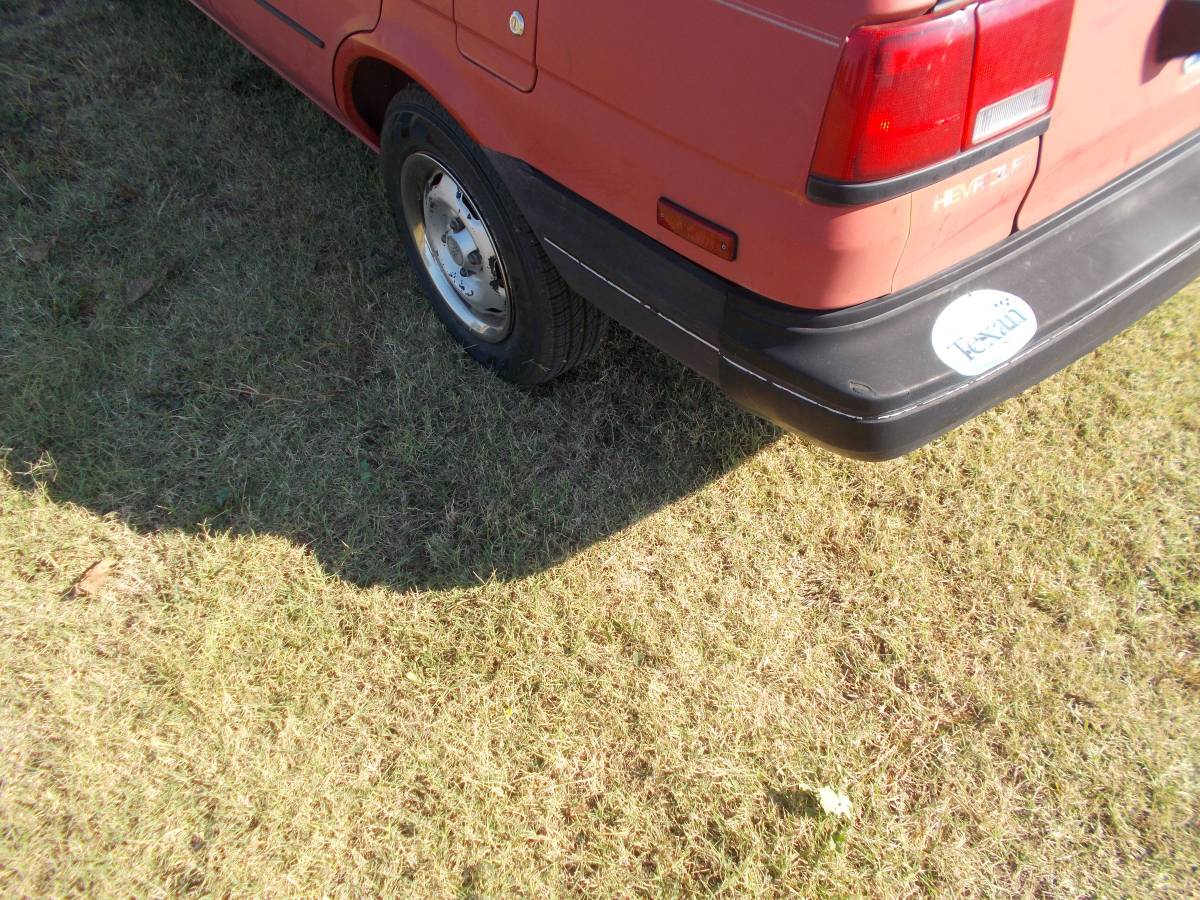 Chevrolet-nova-1988-red-9