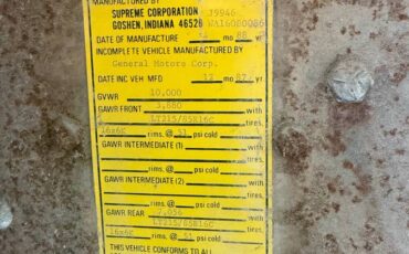 Chevrolet-p-series-1-ton-nominal-1988-white-13