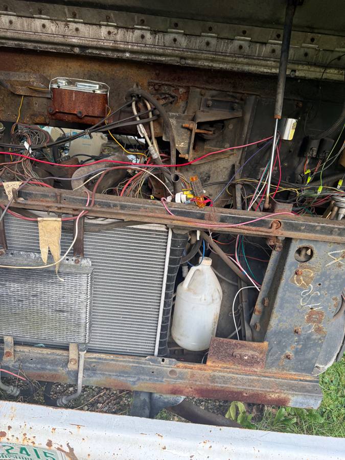 Chevrolet-p-series-1-ton-nominal-1988-white-9