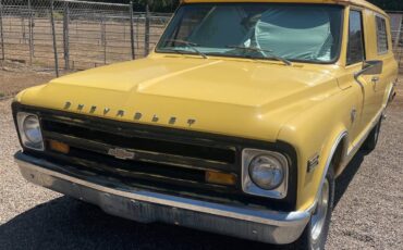 Chevrolet-panelambulance-1968-1