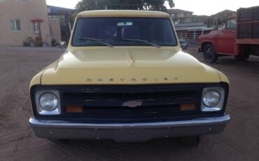 Chevrolet-panelambulance-1968-13