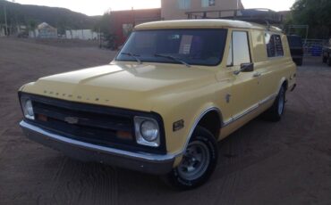 Chevrolet-panelambulance-1968-17
