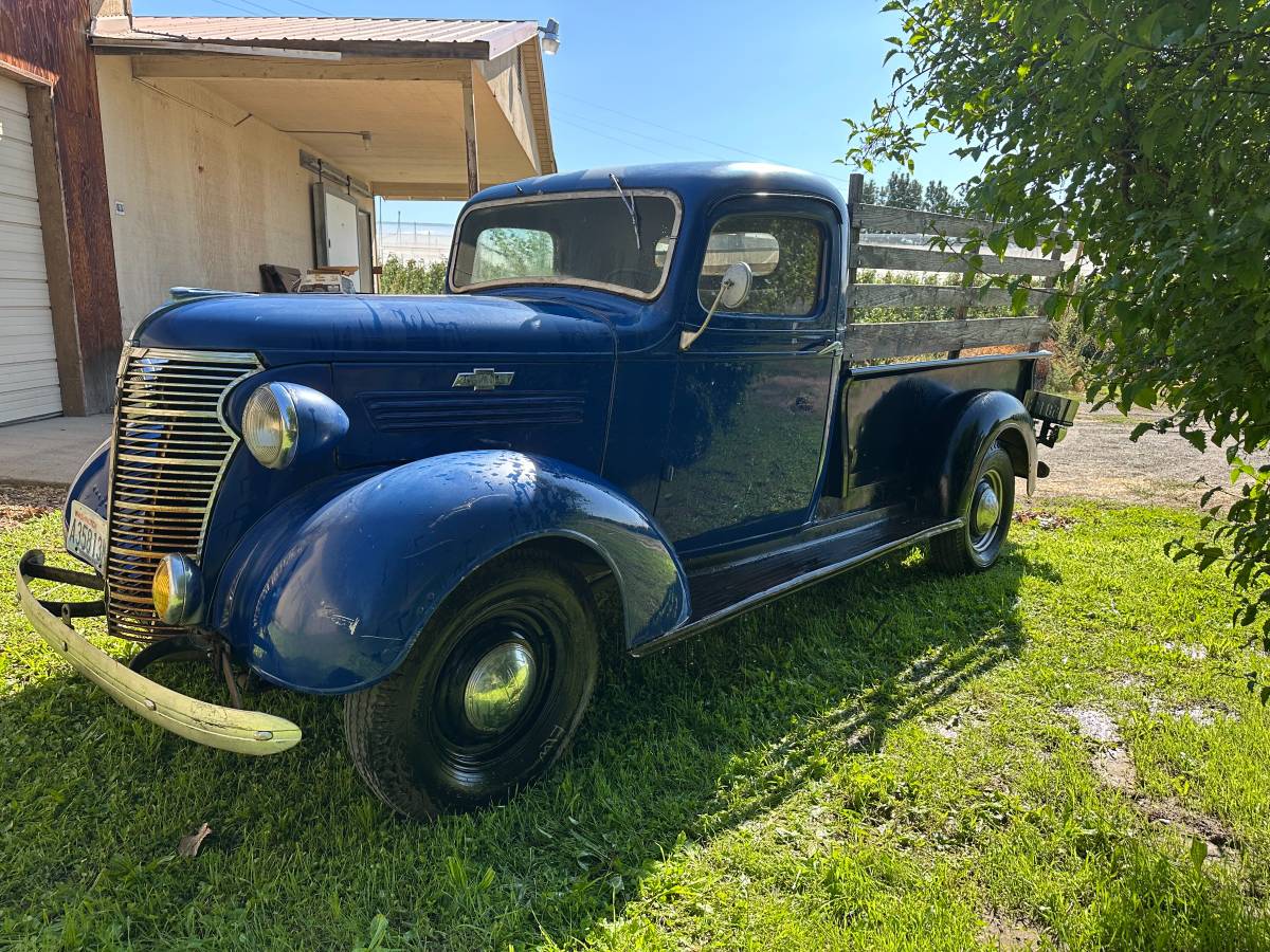 Chevrolet-pickup-1938-blue-3