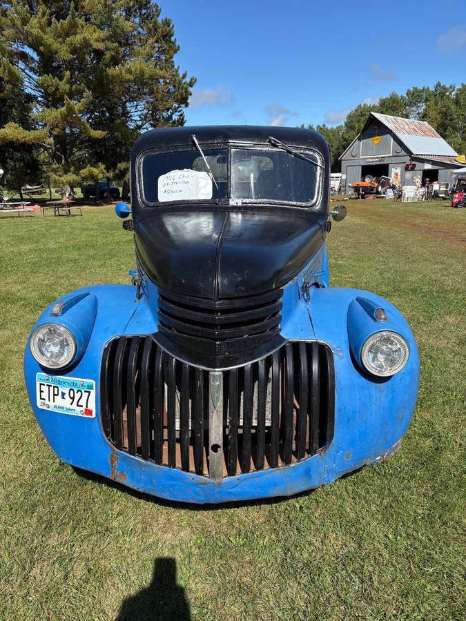 Chevrolet-pickup-1946-blue-2